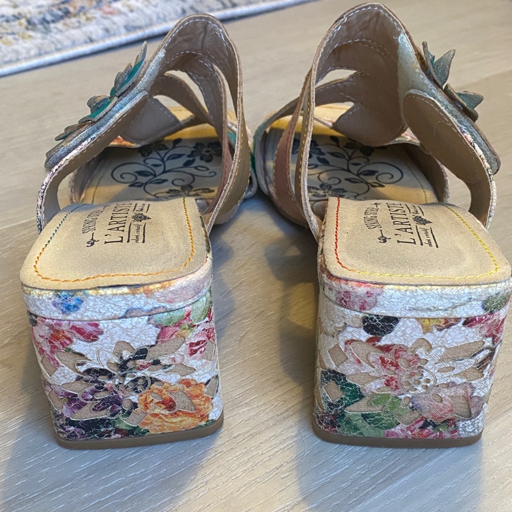 Spring Step L'Artiste Izetru Slide Sandals in Bone Floral - Size 8.5 (39) - Picture 4 of 5